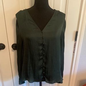 Banana Republic hunter green blouse